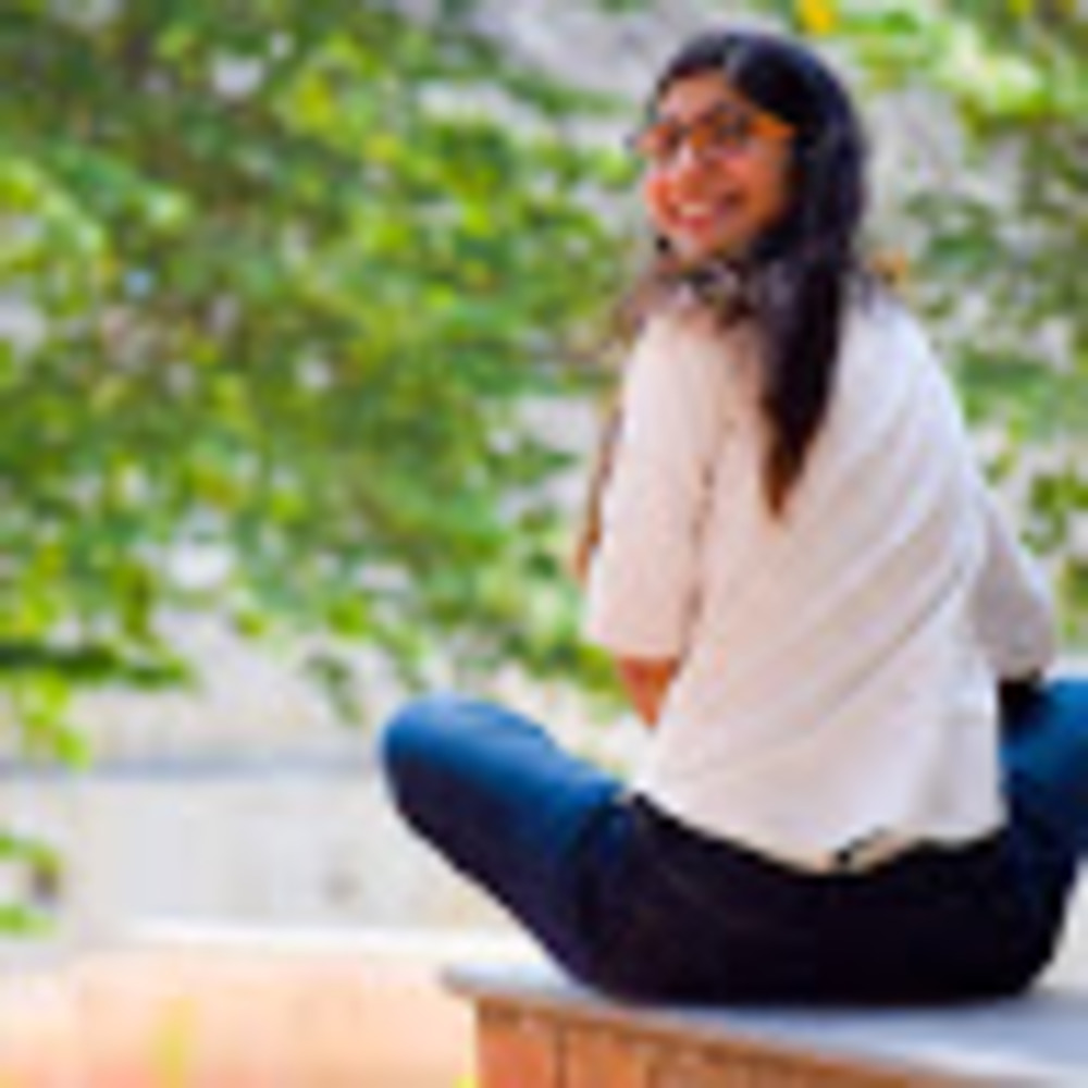 Meet your Posher, Smruti